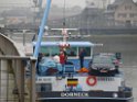 Bergung von Schiff Koeln Deutz nach Internistischen Notfall BF Koeln P05